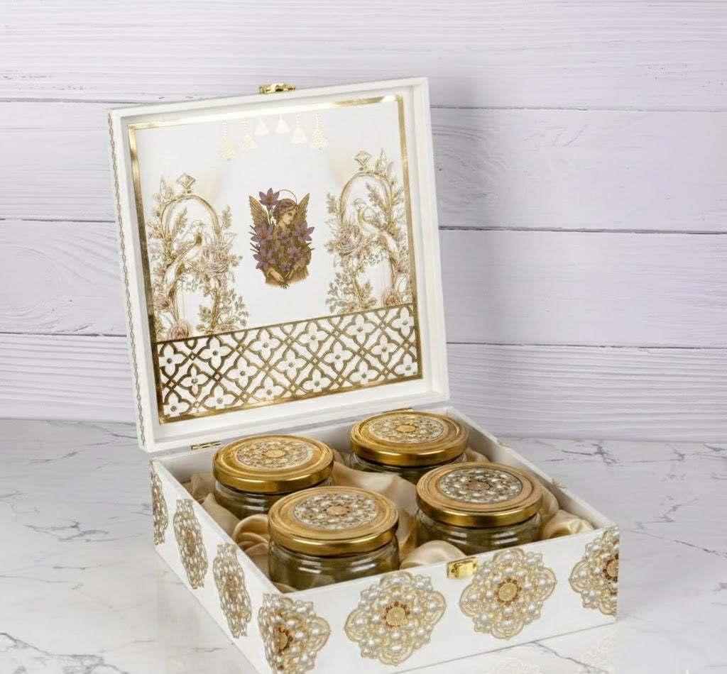 The ethnic hamper ( dry fruits + saffron )